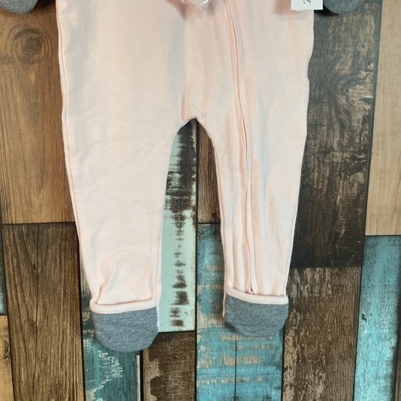 🐰Organic cotton pink bunny onsie with rollable feet and hand - Picture 3 of 16